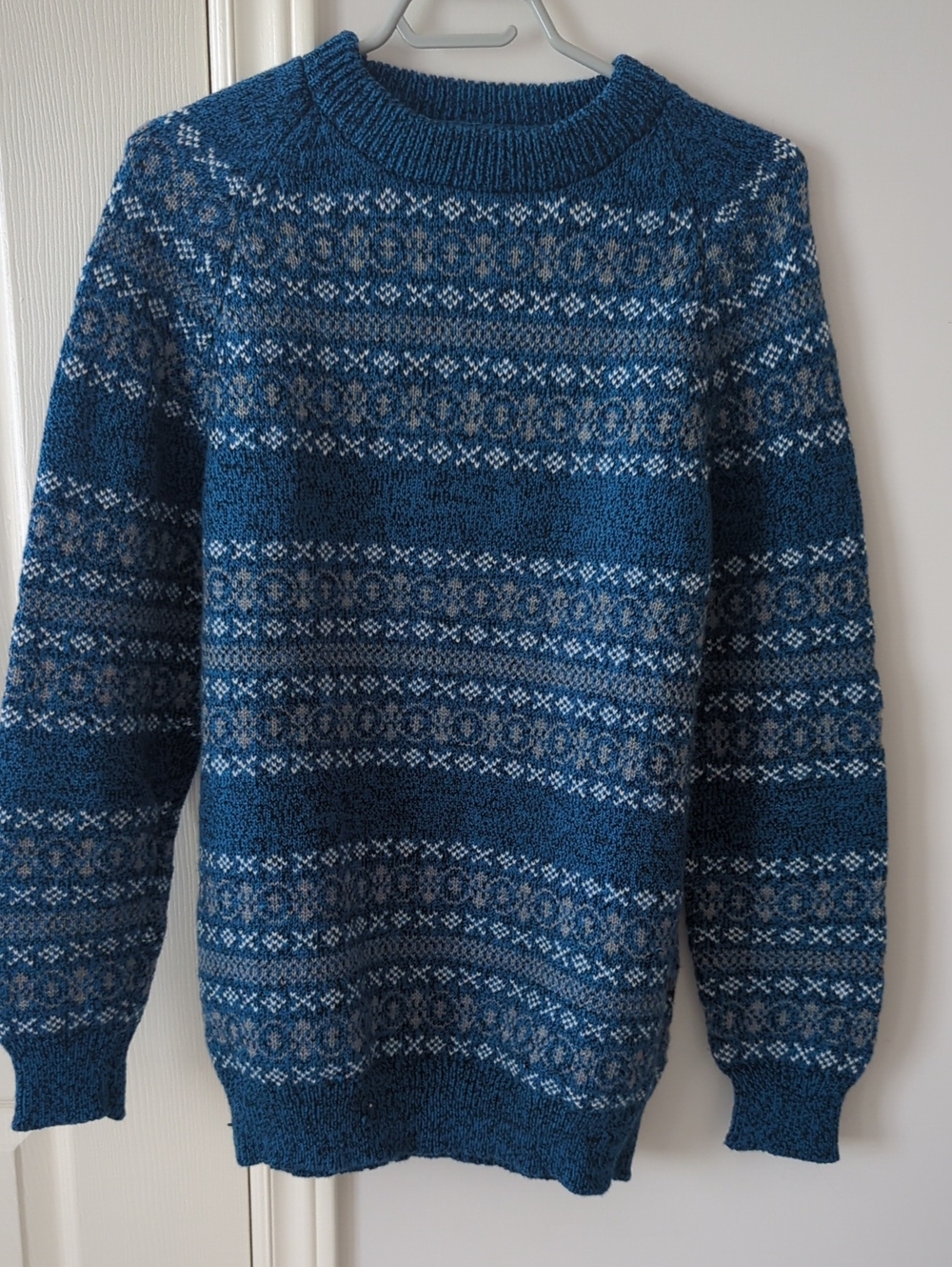 Men's Women's Blue Patterned Crewneck Sweater
